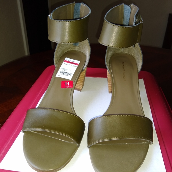 Tommy Hilfiger CHARLOT green leather stacked heel - Picture 6 of 7